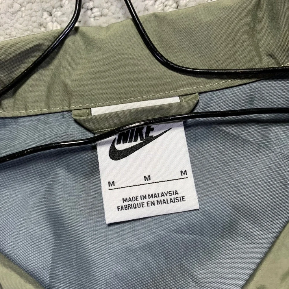 Nike Sample Jacket‎ Size Youth Medium Green Bomber Windbreaker Zip Up Swoosh